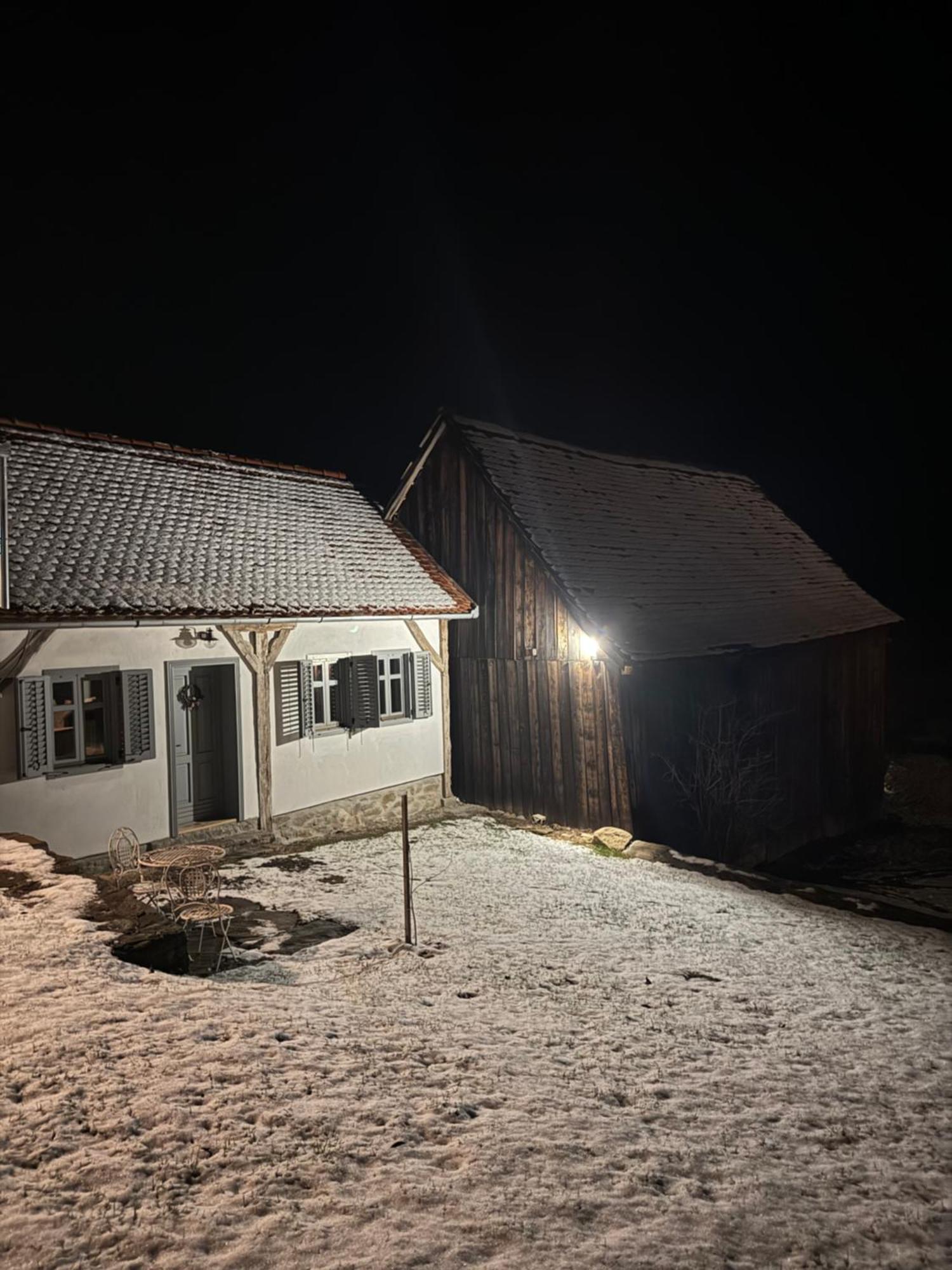 Veseud11 Hotel Exterior photo